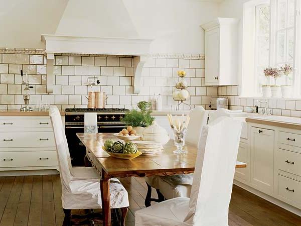 Бяла кухня в интериора - ново решение