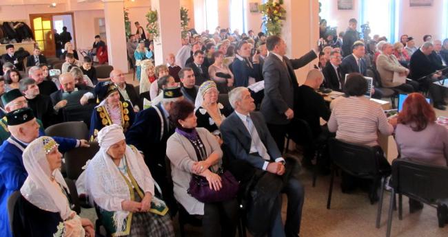 Политическият въпрос: колко татари в Крим