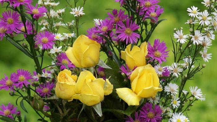 букет от жълти рози 