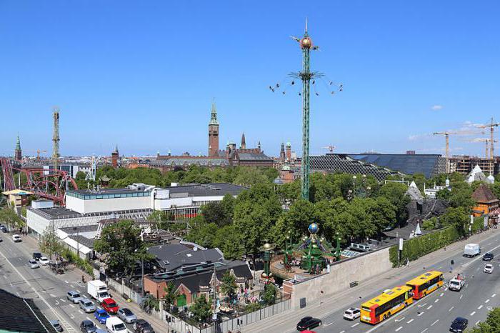 Увеселителен парк Tivoli Gardens в Копенхаген, Дания