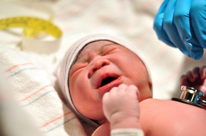 Кръвоизлив в мозъка на новородено: причини и последствия